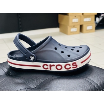 Сланцы Crocs